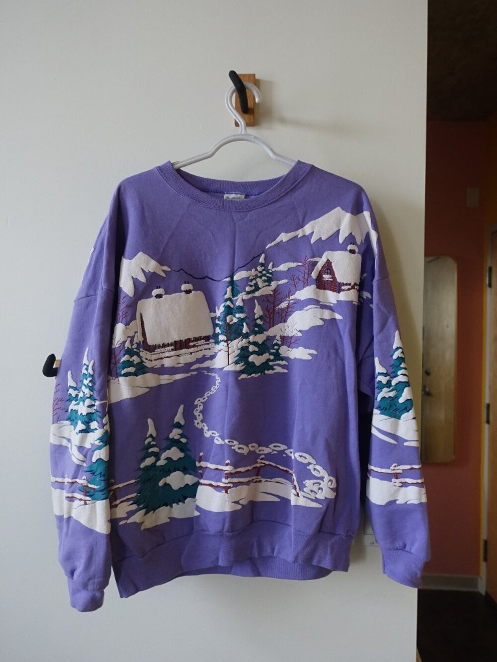 Vintage Lifestyles puffy winter cabin sweatshirt unisex one size